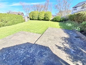 Photo 13- click for photo gallery